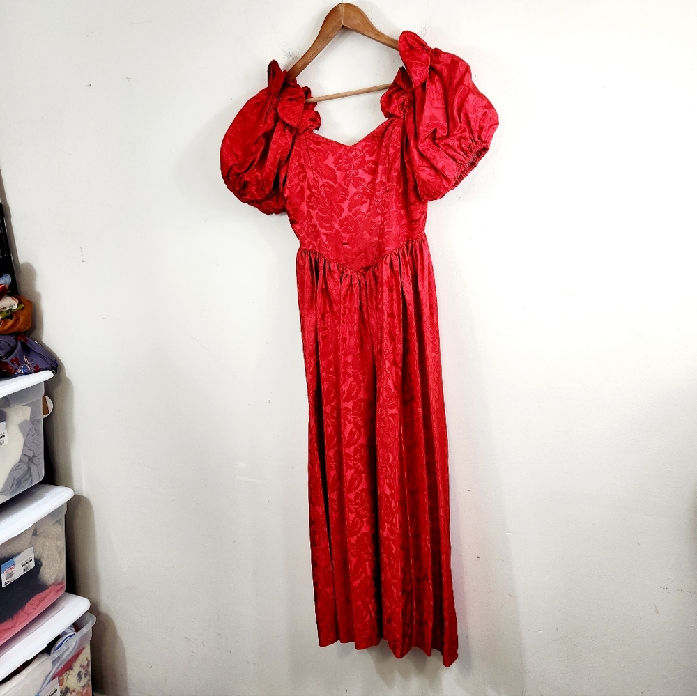Vintage Red Midi Dress with Puff Sleeves